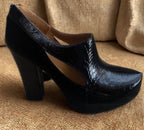 PRAGA | Zapato Tacón Croco Elegante