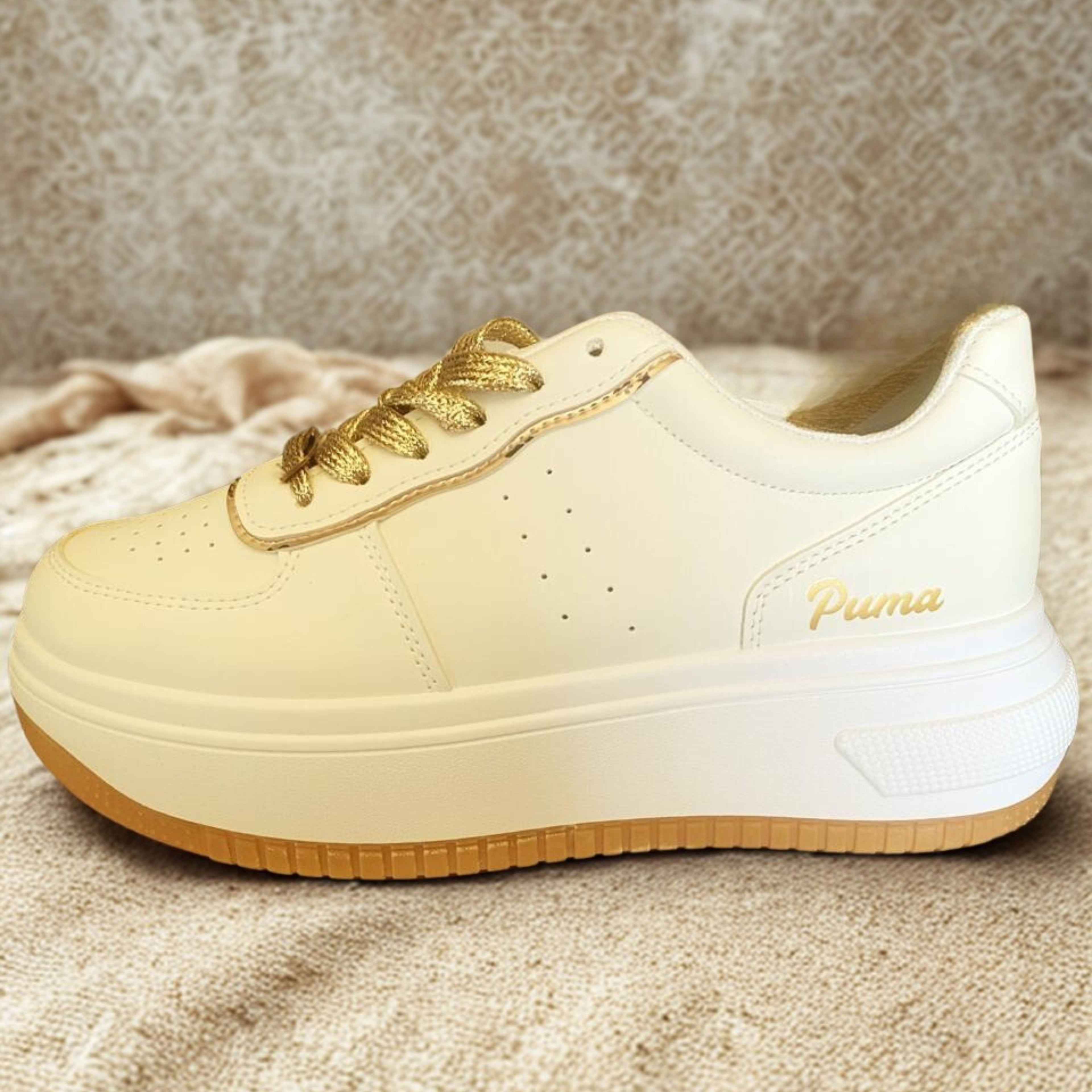 KAIA | Zapatilla Plataforma Gold