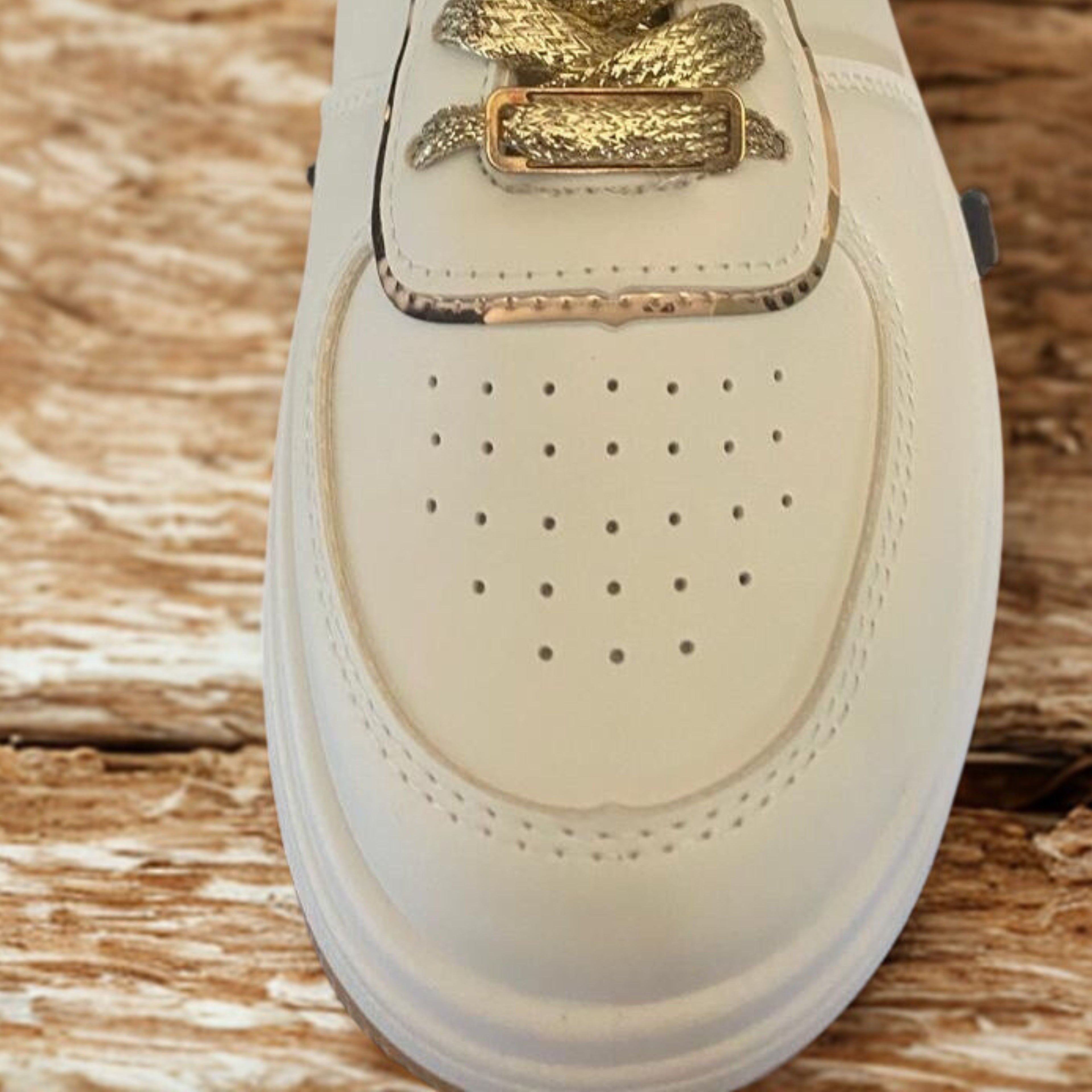 KAIA | Zapatilla Plataforma Gold